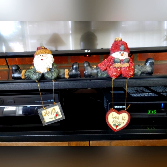 Christmas Decor Santa And Snowman Hanging Shelf Sitter Figurines CMI/HENTON Set - Picture 1 of 9